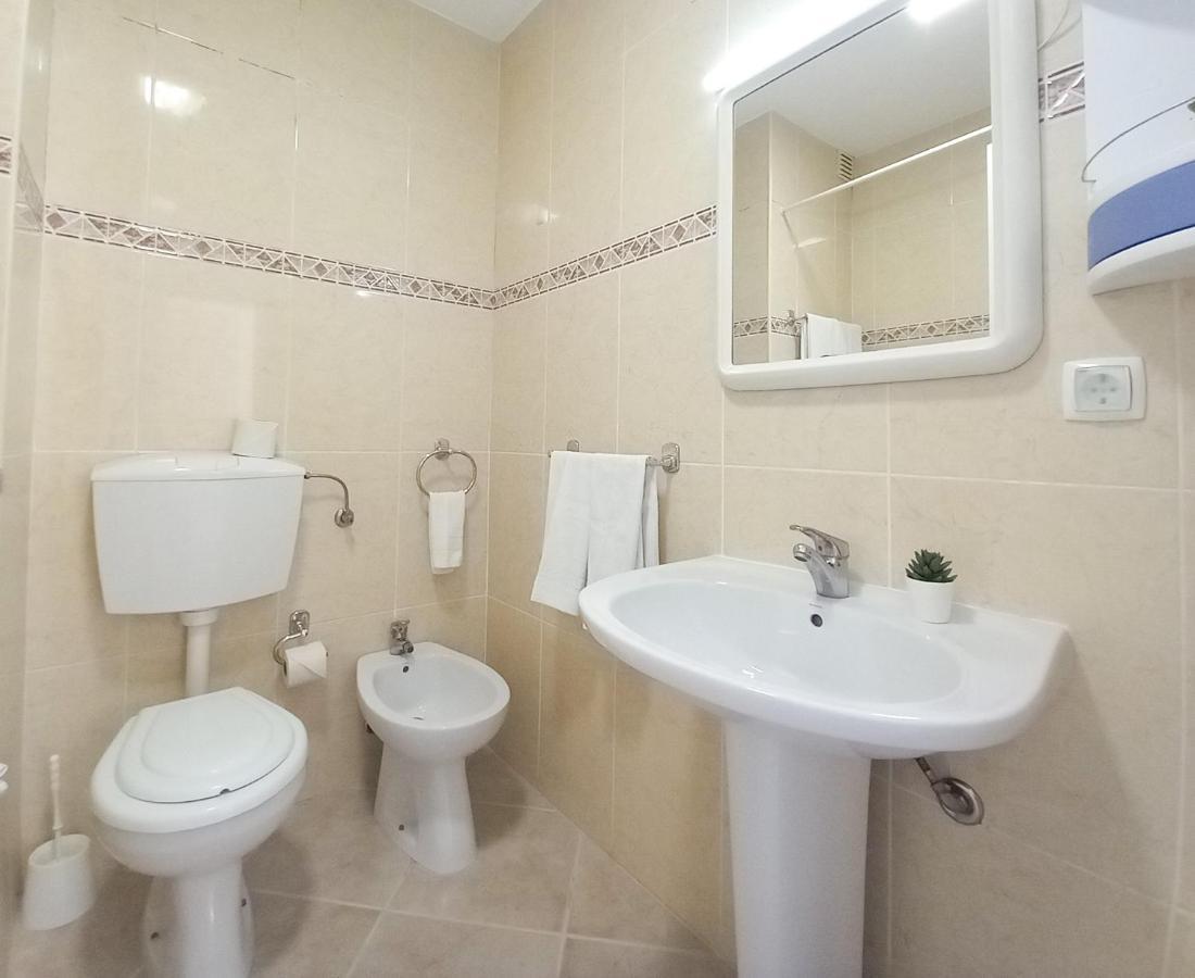 T1 Pontemira 6 50M Praia Vista Mar Quarteira Eksteriør billede